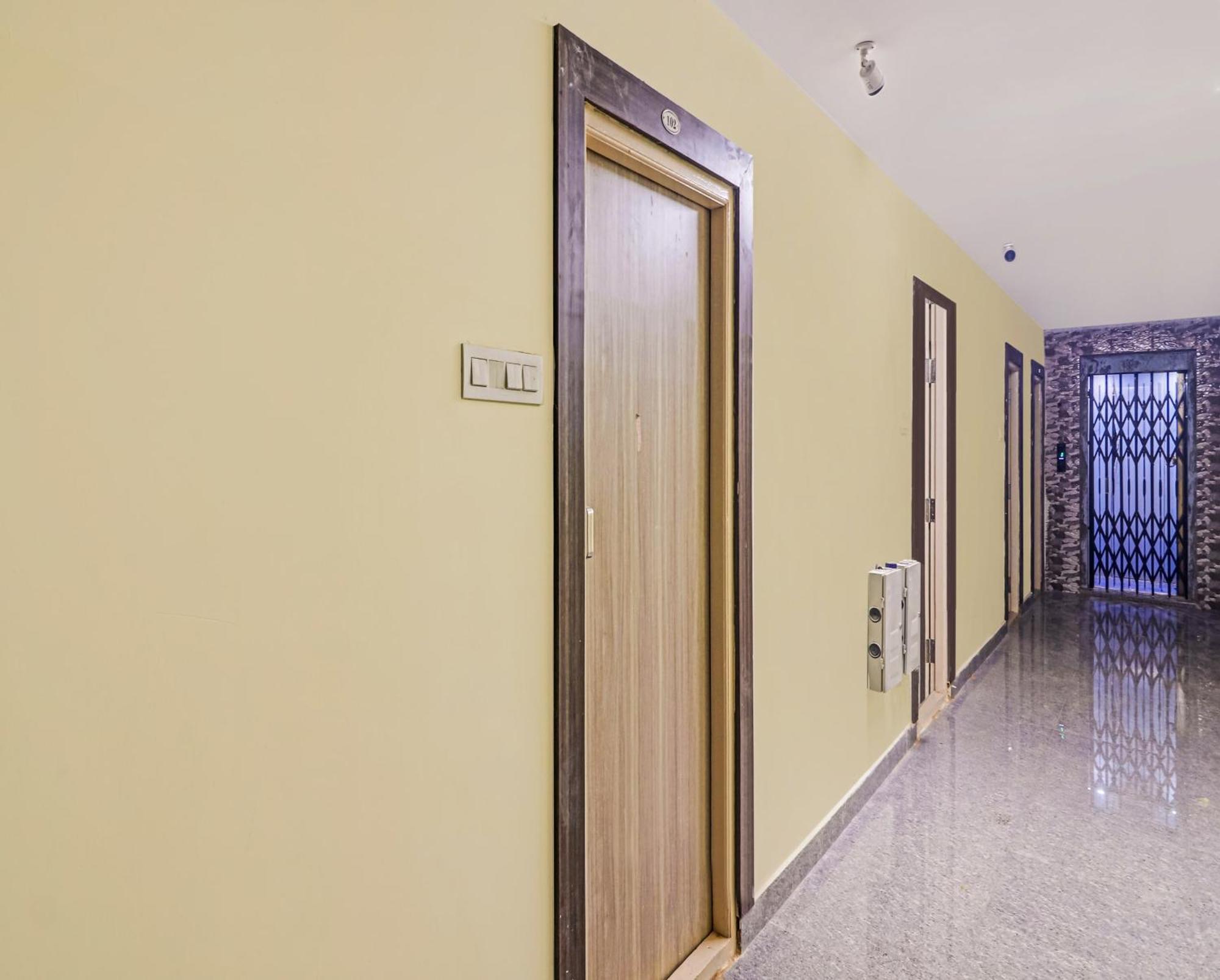 Super Hotel O Dsr Inn Near Nexus Hyderabad Eksteriør bilde